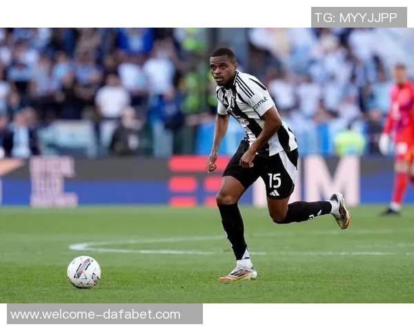 卡卢卢谈尤文抗压能力与锋线实力让对手感到恐惧的信心提升