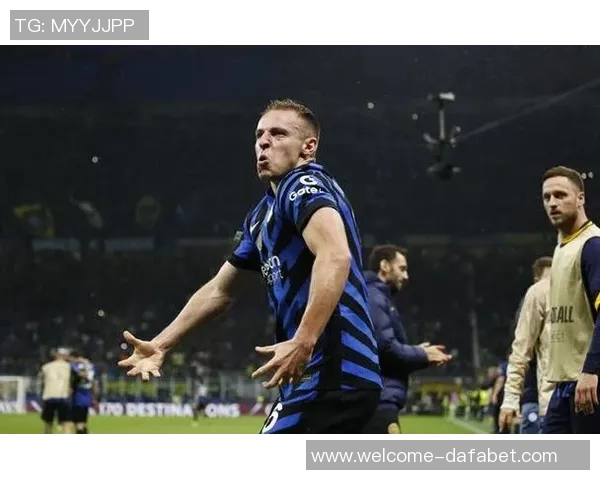 国米与费内巴切谈判租借买断但弗拉泰西倾向加盟尤文